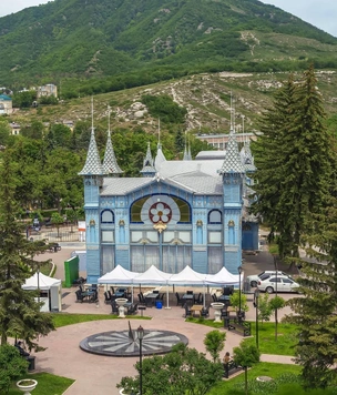 10 самых впечатляющих горных городов и деревень мира