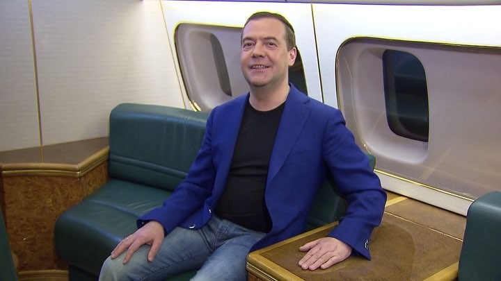 Андрей Макаревич: «Я за Медведева голосовал, и мне совершенно не стыдно за эту историю»