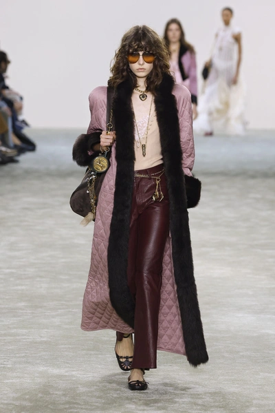 Chloe aw25/26 | Источник: © CAMERA PRESS/Legion Media