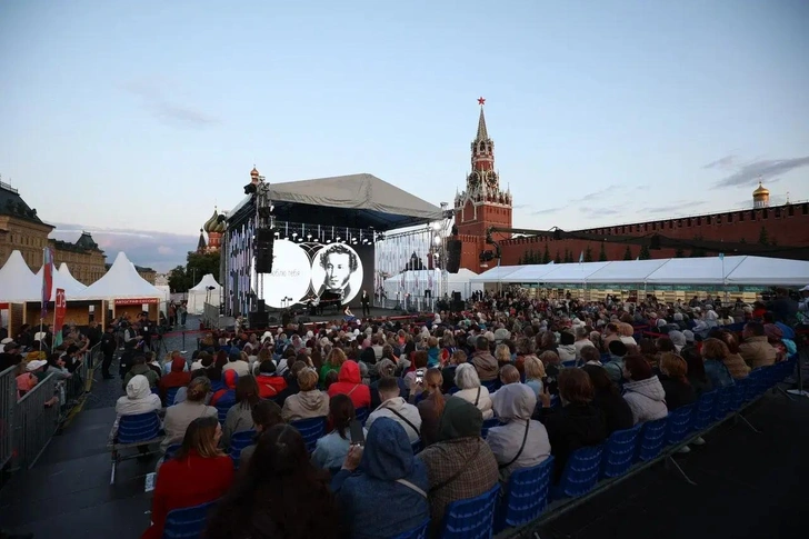 Источник: Пресс-служба книжного фестиваля «Красная площадь»