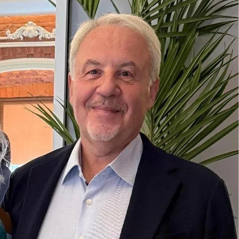 <p>Кирилл Фастовский</p>