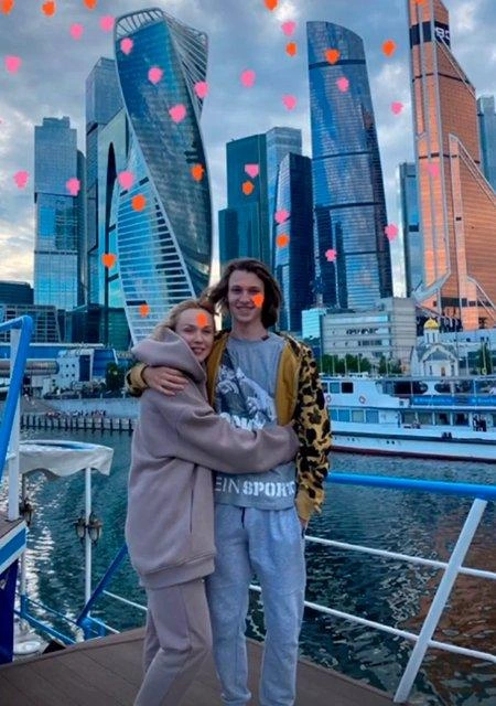 Источник: albinadzhamabaeva / Instagram.com (экстремистская организация, деятельность запрещена на территории РФ)