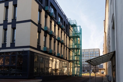 Снижение инвестиций в недвижимость Петербурга, но рост торгов