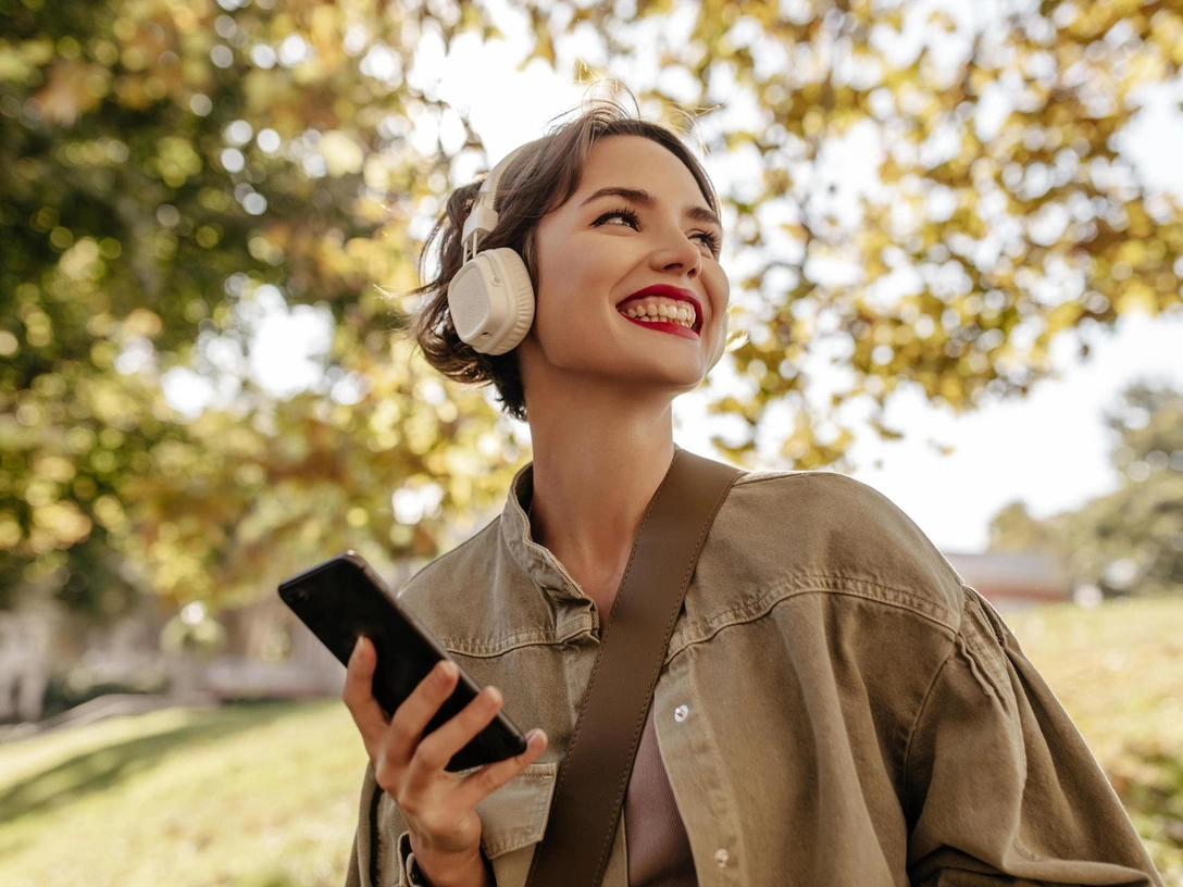 Гороскоп для Льва на август 2023 | marieclaire.ru