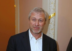 Бассейн, зеленые террасы и гектар земли: в Стамбуле с воздуха засняли роскошную виллу Романа Абрамовича