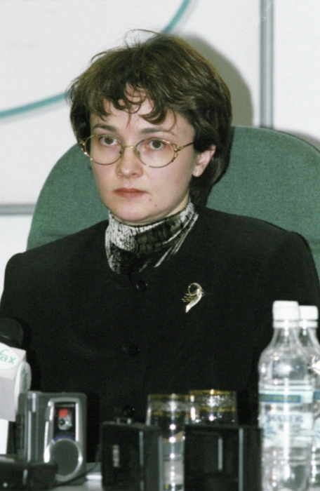 Эльвира Набиуллина в 2000 году | Источник: maximonline.ru