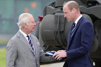 Royal Conflict Over a Manure Pit