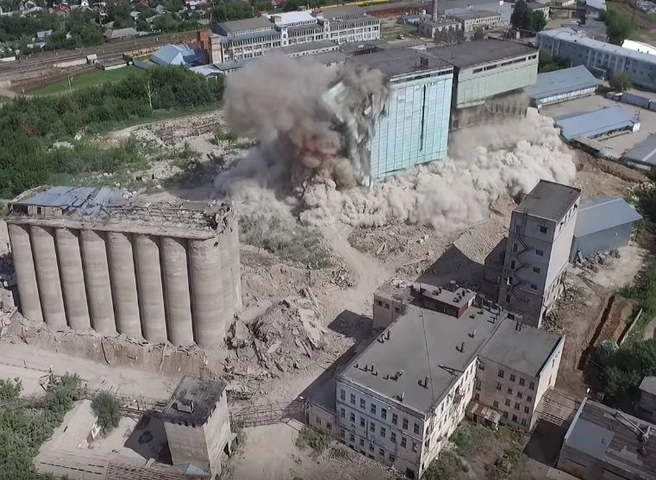 В Иванове взорвали мукомольный комбинат (видео) | ya62.ru