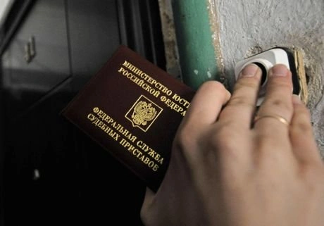 Приставы взыскали с рязанцев 33,5 млн рублей алиментов | ya62.ru