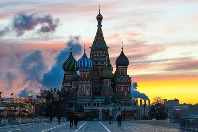 Как тюменская семья встретила Новый год на Красной площади