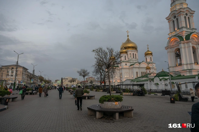 Центральный рынок&nbsp;— место, куда стекаются ростовские бездомные | Источник: Евгений Вдовин / 161.RU