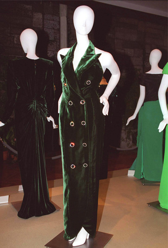 Меган Маркл «скопировала» знаменитое платье принцессы Дианы