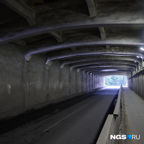 Длина тоннеля 94,4 метра, ширина&nbsp;— 18 м | Источник: Александр Ощепков / NGS.RU 