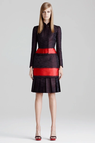 Alexander McQueen | Источник: Alexander McQueen