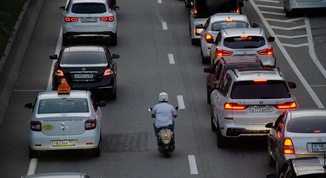 Массовое ДТП в тоннеле Сочи спровоцировало пробку | Источник: Оксана Витязь