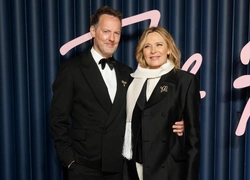 Ким Кэтролл вышла замуж в четвертый раз