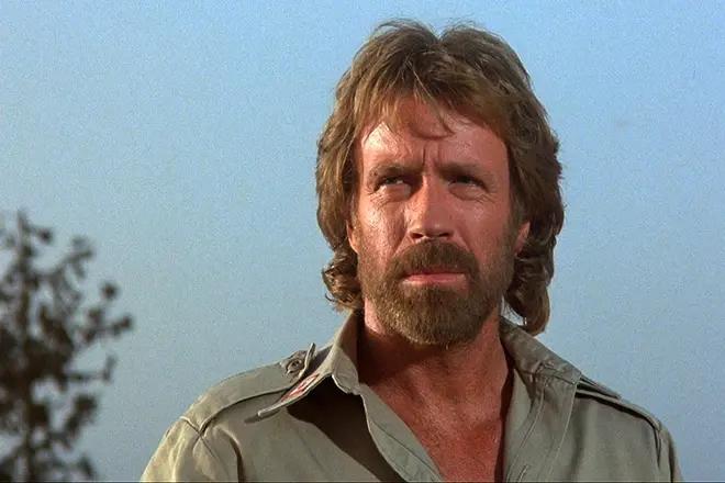 Последнее видео Чака Норриса на Гавайях: актер скончался на 87-м году жизни | parents.ru