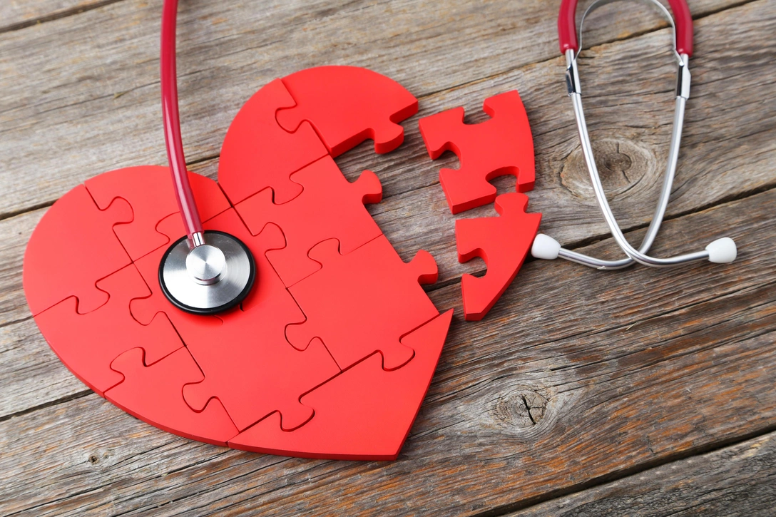 Инфаркт у мужчин и у женщин: в чем разница? | marieclaire.ru