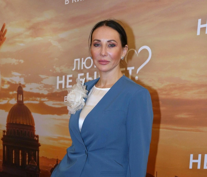 Алика Смехова | www.starhit.ru
