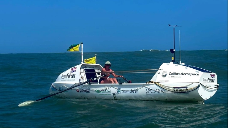 Зара Лахлан 97 с лишним дней гребла по 17 часов в сутки | Источник: guinnessworldrecords.com