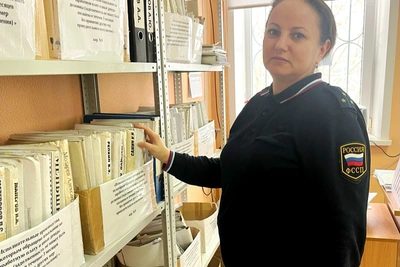 Бабушка частично погасила алиментный долг дочери в 1,6 млн рублей