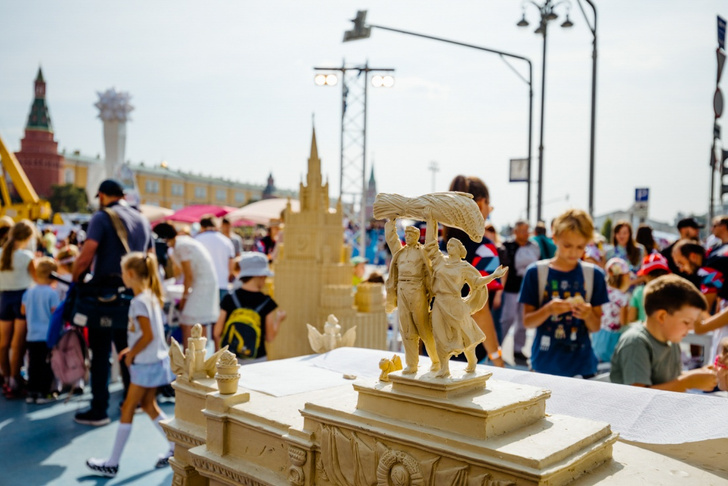 День города на Тверской улице посвятят юбилею ВДНХ