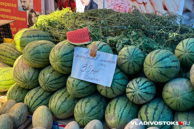 Иномарки, молоко и фрукты. Цены в Приморье изменились, но не сильнее, чем в России | Источник: Елена Буйвол / VLADIVOSTOK1.RU