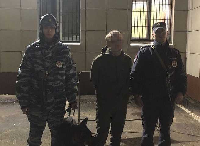 Полицейские поймали на Касимовском шоссе объявленного в федеральный розыск вора | ya62.ru