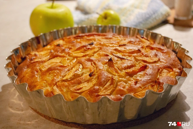 Время готовки зависит от толщины пирога | Источник: Дарья Селенская / Городские медиа