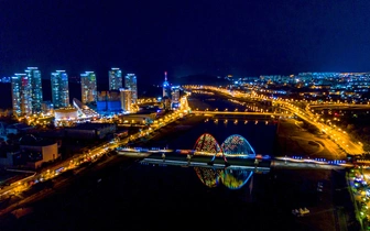 «Больше всего здесь уважают американцев»: честный рассказ учителя из России о переезде в Южную Корею