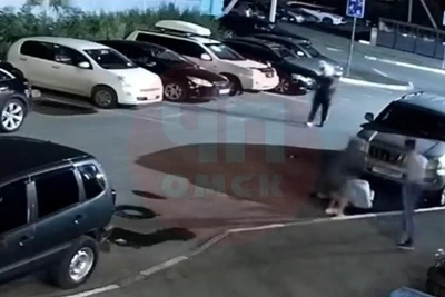 Житель Омска до смерти забил приятеля из-за развода