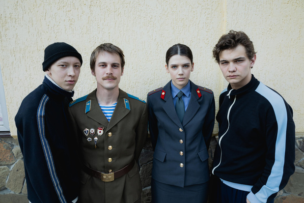 Эти фильмы заставили россиян сменить гардероб — повторяем образы
