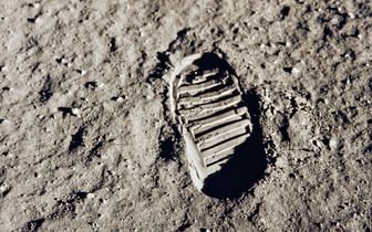 55 лет назад первый человек ступил на поверхность Луны