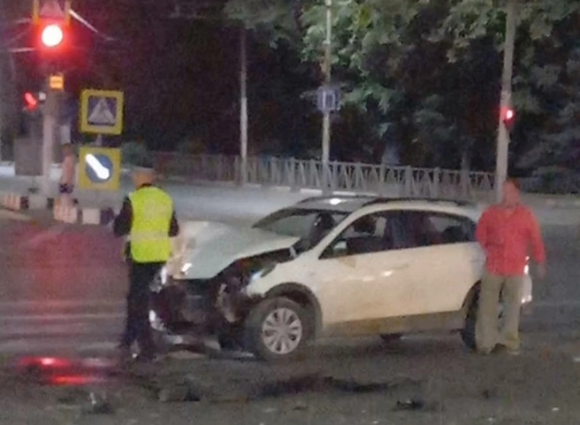 В ДТП на Первомайском проспекте пострадали три человека | ya62.ru