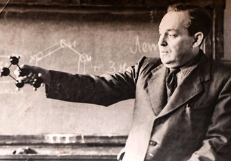 Гонка фармацевтов: как советские химики изобрели лекарство, спасшее тысячи жизней