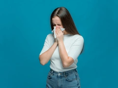 Почему опасно переносить грипп на ногах?