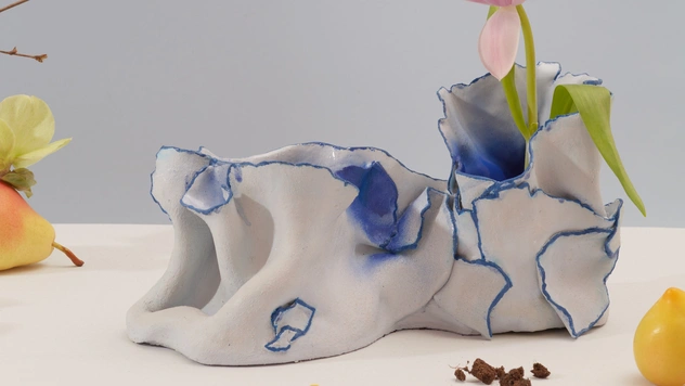 «Объятие»: выставка керамики в галерее Surface Lab Art