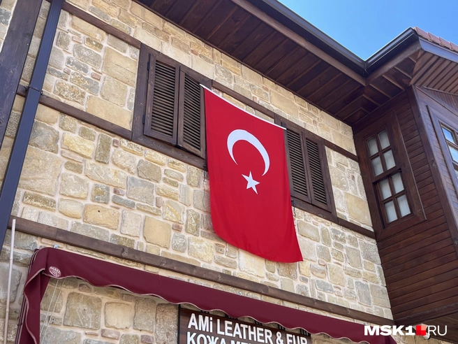 Всё произошло в оживленной туристической зоне | Источник: Виктория Чулюкина / MSK1.RU