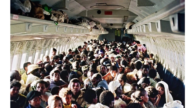 История одной фотографии: максимальное количество пассажиров в самолете, май 1991 года
