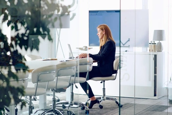 На перепутье: 10 шагов, чтобы безболезненно сменить профессию