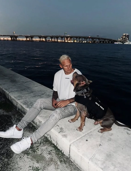 В середине декабря исполнится год, как Янис Тимма совершил суицид в Москве