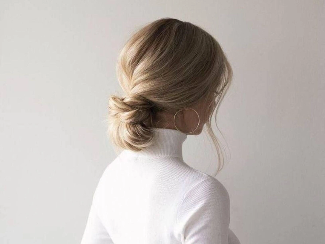 Норма выпадения волос: как узнать, что пора обращаться к врачу | marieclaire.ru