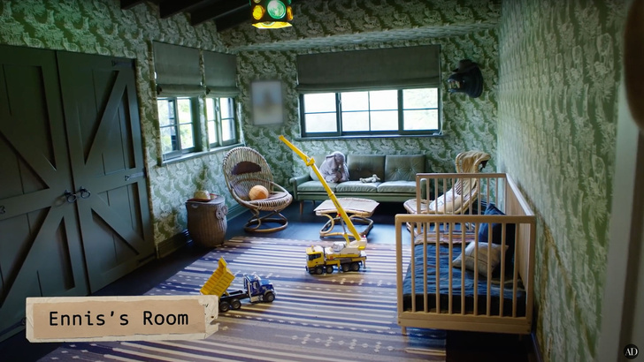 Кирстен Данст показала детскую комнату сыновей