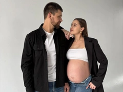Cын Анны Маловой, умершей после эпидуралки: «Можно я переночую у мамы на кладбище?»