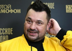 «После бегства Жуков и Потехин порочат мою честь»: Черкасов и Маликов о блоке фильма «Руки вверх!»