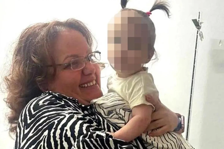 По словам семьи Бурнашкиной, Макаровы должны были лишь привезти ребенка в Россию из Турции, а не забирать его себе