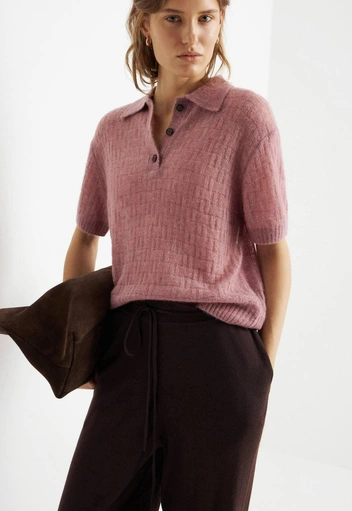 Самое простое цветовое сочетание с пыльно-розовым | Источник: ru.pinterest.com