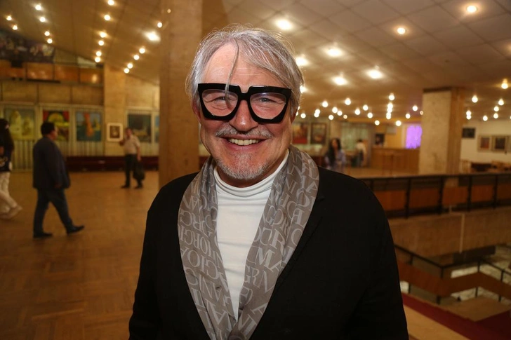 Дмитрий Дибров | www.starhit.ru
