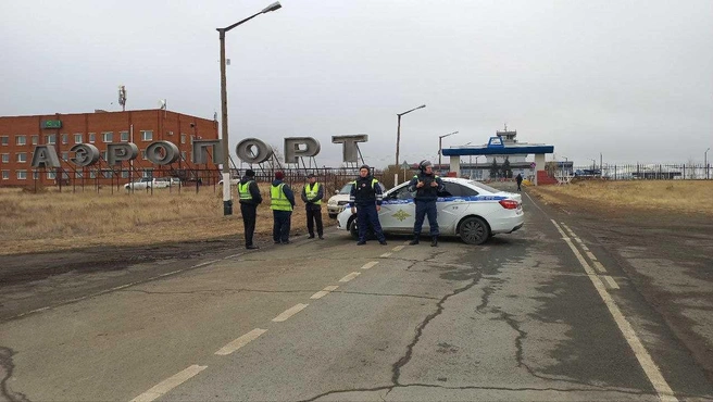 На антитеррористических учениях в Орске отрабатывали захват заложников в аэропорту | Источник: пресс-служба УФСБ России по Оренбургской области