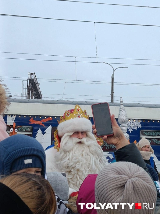 Кое-кто разглядел настоящего Деда Мороза вблизи | Источник: Юлия Дроглева